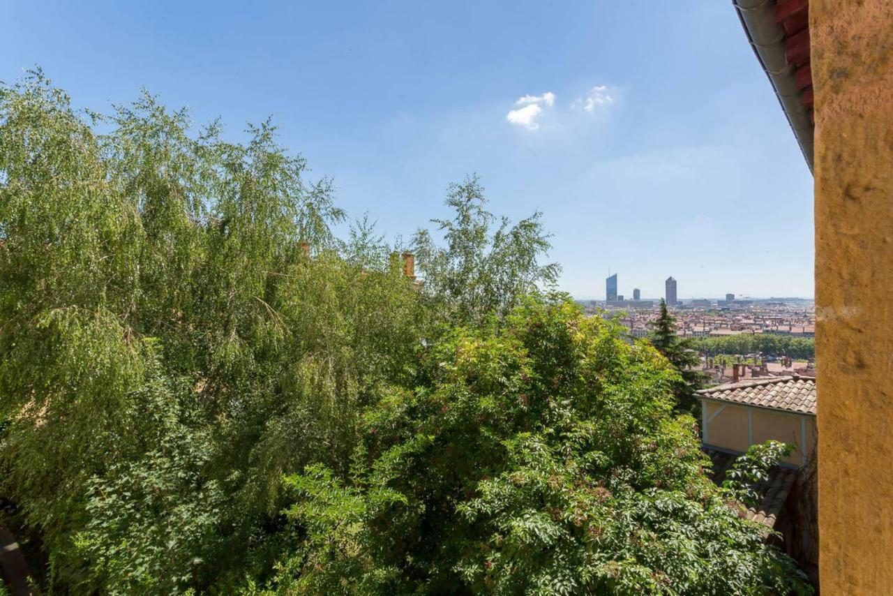 Sur Les Hauteurs Du Vieux Lyon Luaran gambar