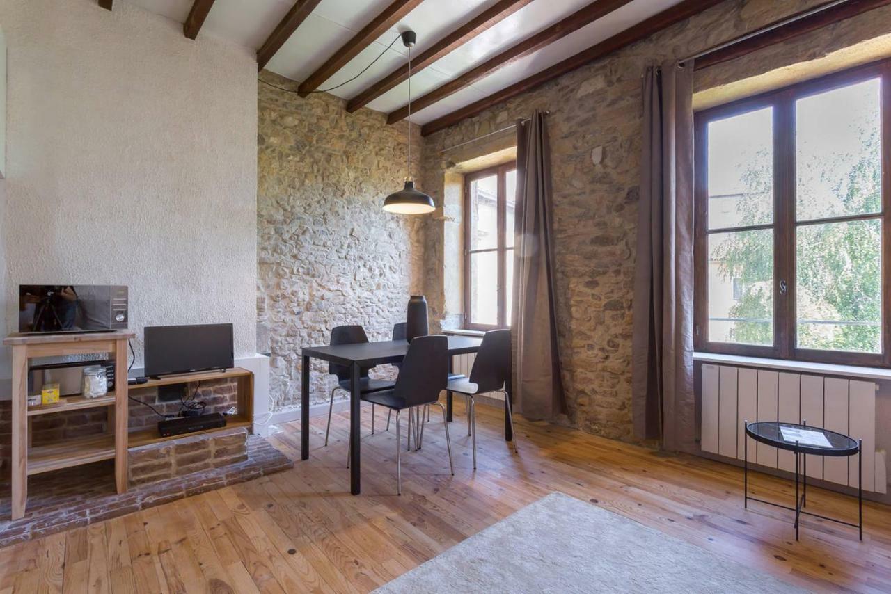 Sur Les Hauteurs Du Vieux Lyon Luaran gambar